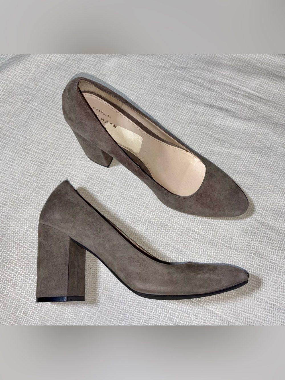 Cole Haan Grand OS Signature Sz 8 B Gray Suede Wrapped Chunky Block Heel Pumps